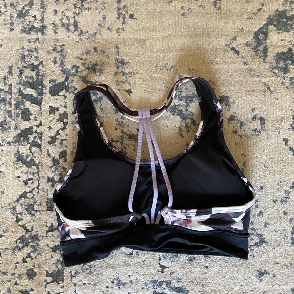 Patterns sports bra